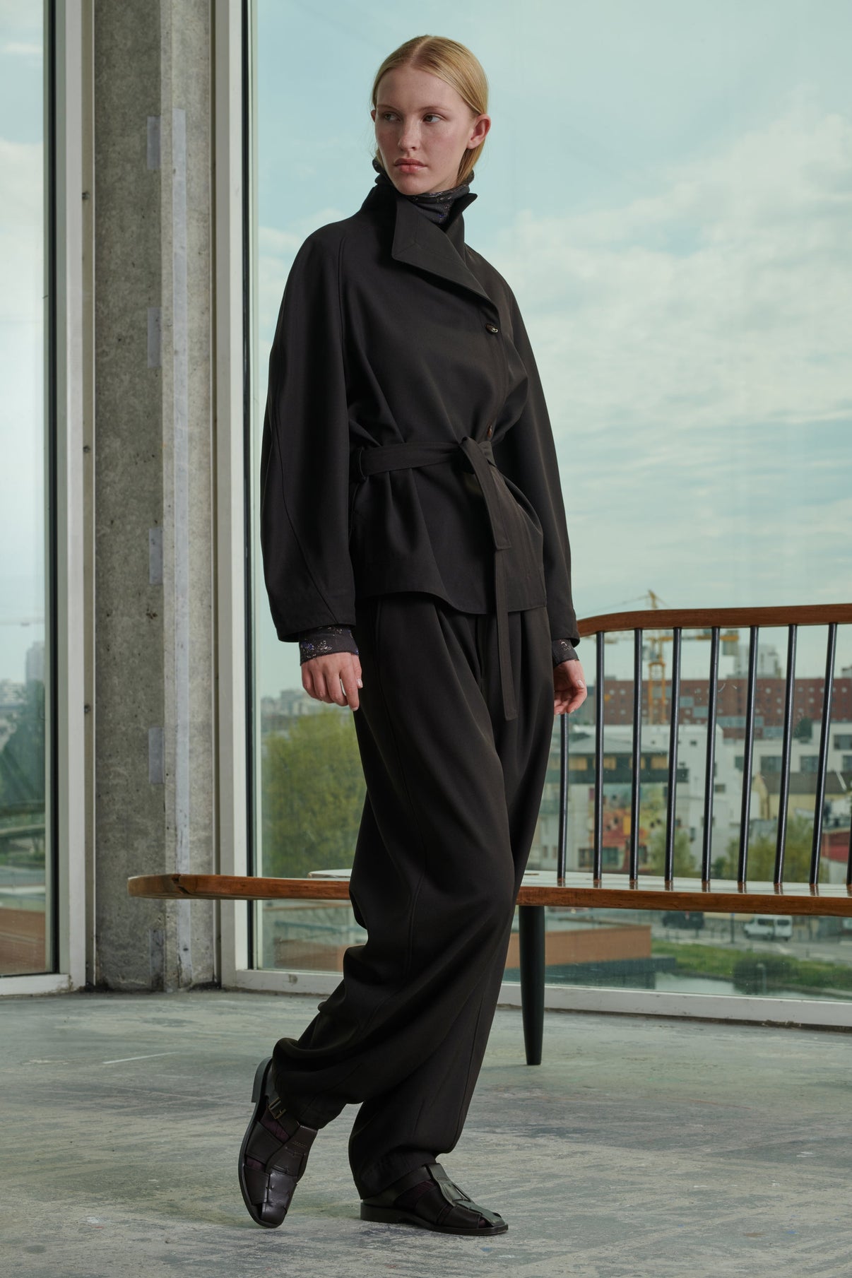 THEIA BLACK JACKET vue 7